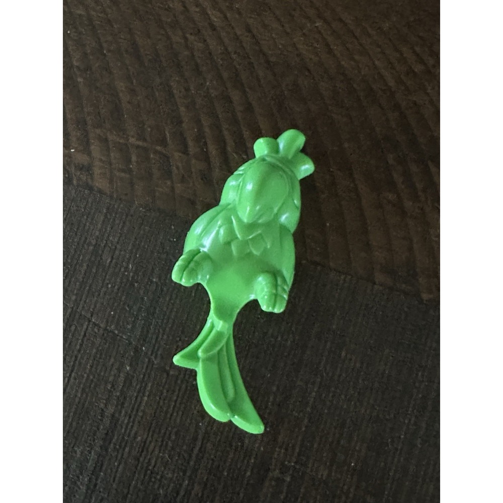 Mr Potato Head Pirates Of The Caribbean Green Parrot Disney Accessories‎ Hasbro